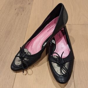 Y2K Black and Silver Flats